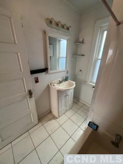 Building Photo - 17 Rossman Ave