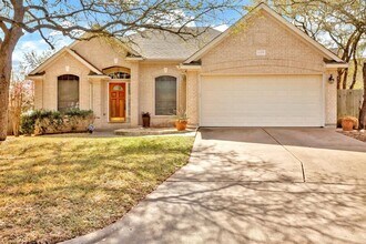 Building Photo - 6205 Clarion Dr