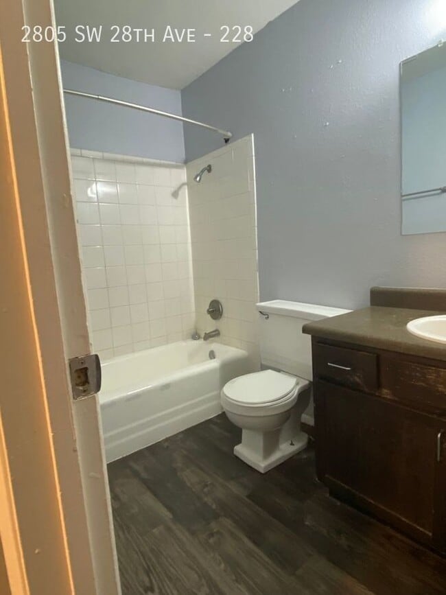 Building Photo - 2805 SW 28th Ave