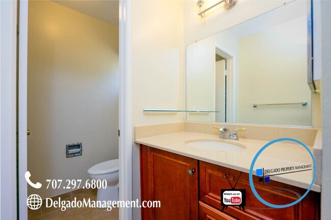 Building Photo - Benicia Southampton Hills! Gorgeous four b...
