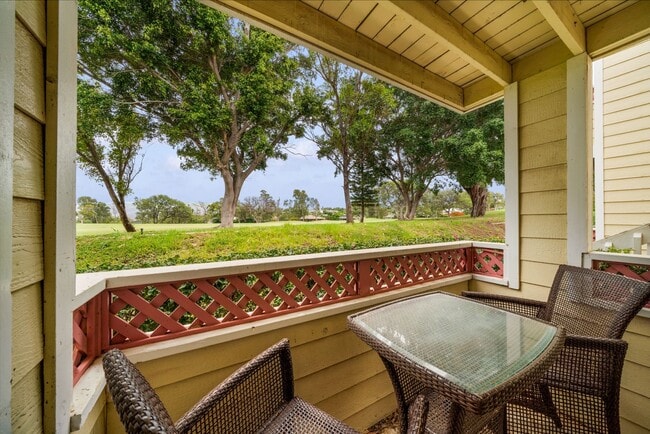 Building Photo - Beautiful turnkey furnished 1- Bedroom 1-bath condo at Fairway Terrace