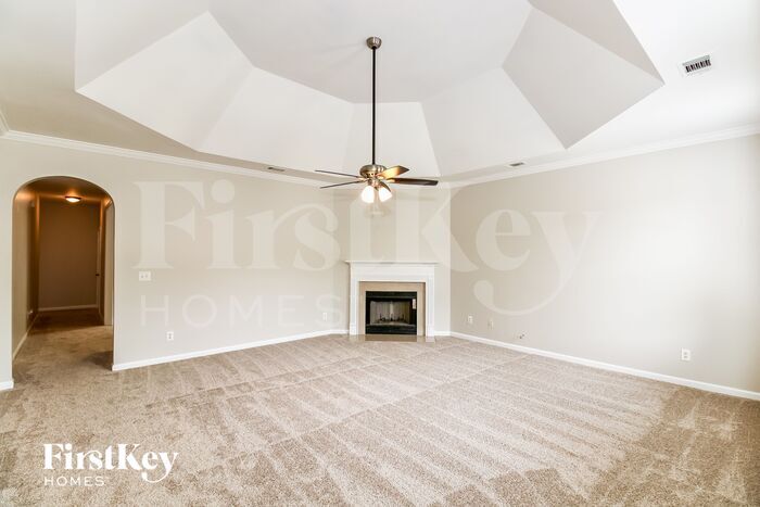 Building Photo - 1260 Sierra Ct