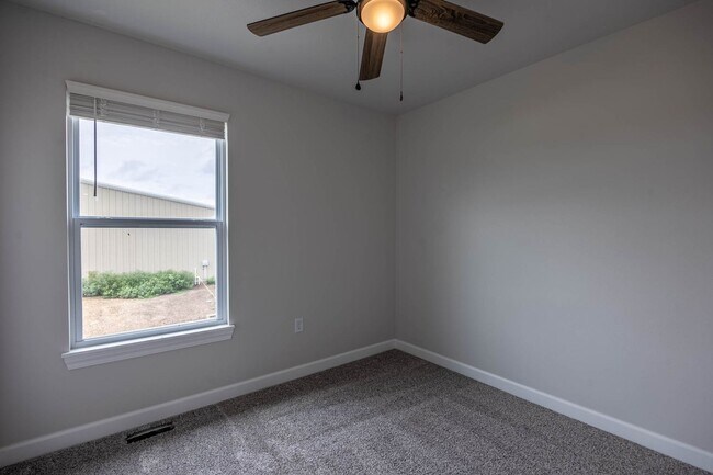 Building Photo - 90a SE 361st Rd