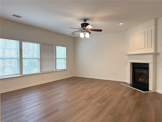 Building Photo - 3240 Bentbill Crossing