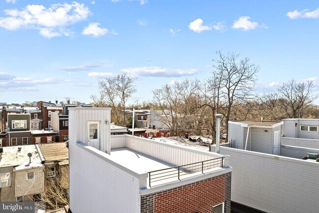 Building Photo - 3016 Baltz St