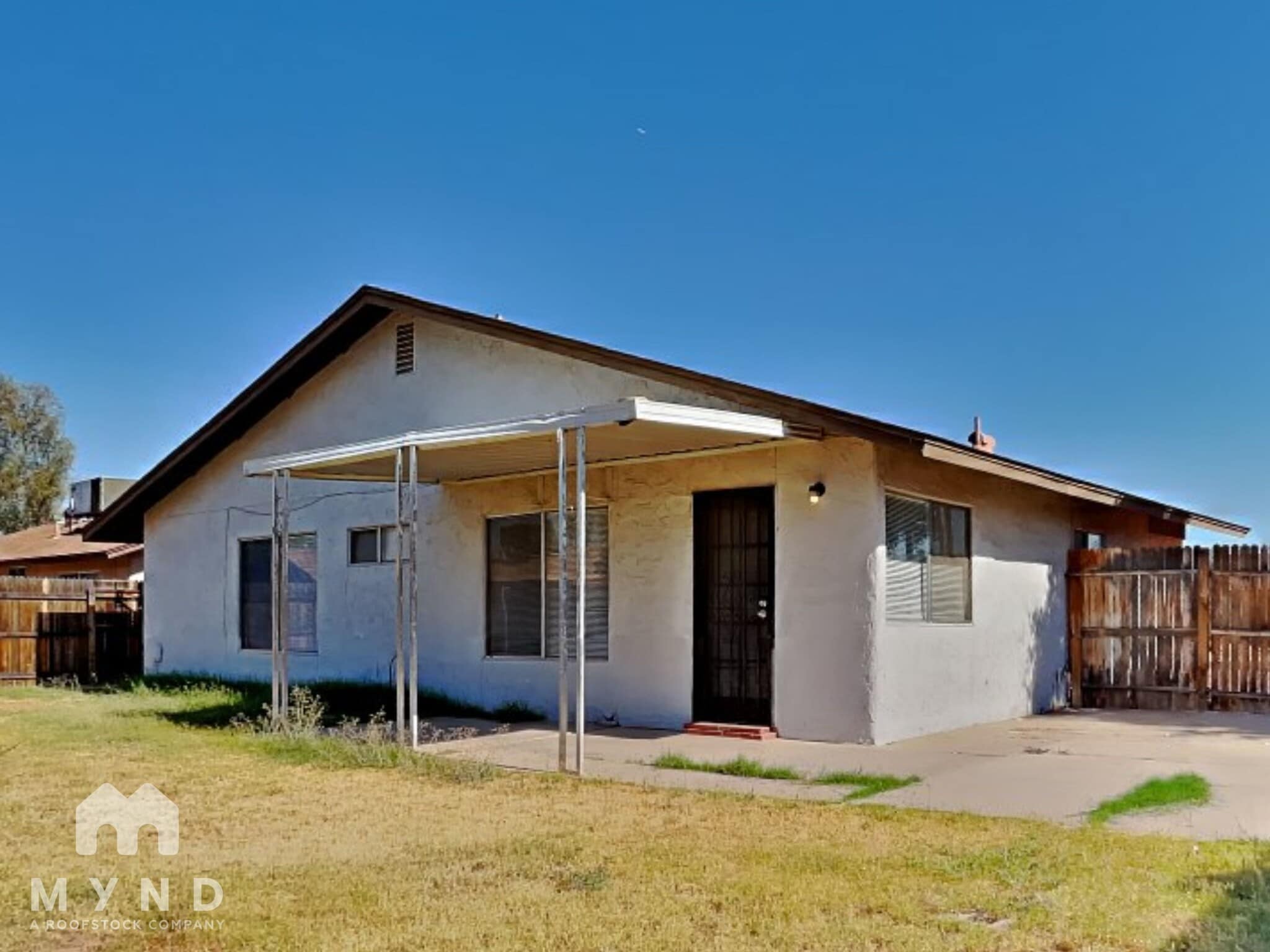 Building Photo - 5643 W Golden Ln