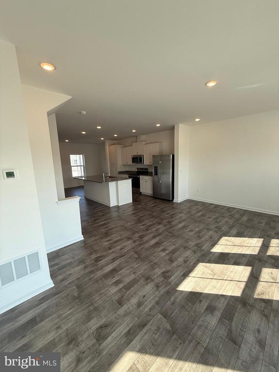 Building Photo - 36106 Wilderness Shores Way