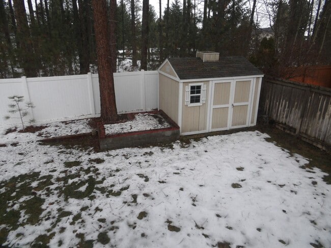 Building Photo - Home in CDA