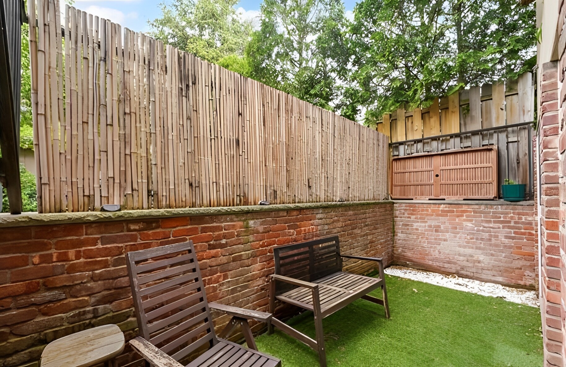 Private back patio, ample sunlight, pet relief. - 328 Garden St