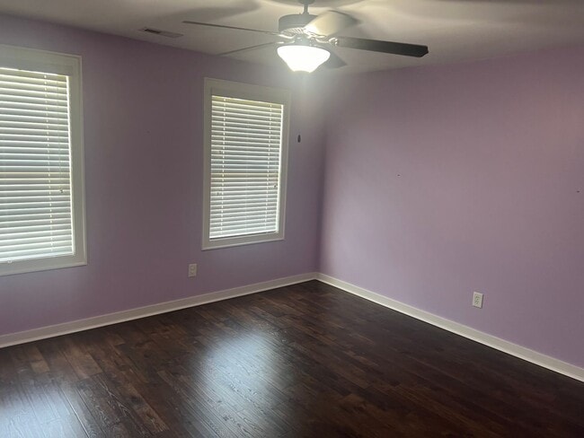 Building Photo - Must See Home In Madison City!