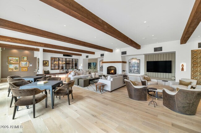 Building Photo - 4849 N Camelback Rdg Dr