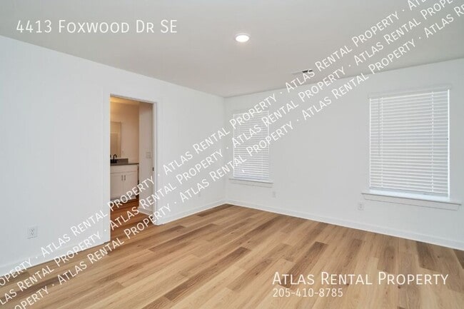 Building Photo - 4413 Foxwood Dr SE