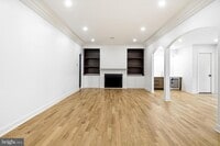 Building Photo - 321 S 3rd St