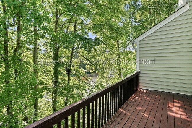 Building Photo - 217 Riverwalk Cir