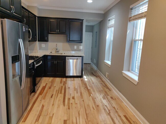 Building Photo - Charming 2BD/3.5BA Townhome in Highlandtown, Baltimore, MD!