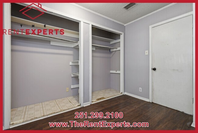 Building Photo - 3128 Club House Rd