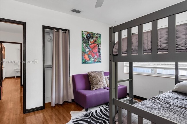 Building Photo - 660 NE 121st St