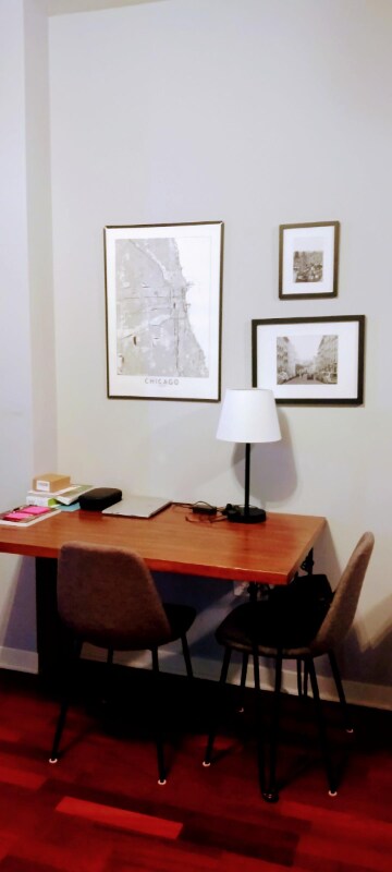 Building Photo - 511 W Division St