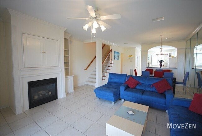 Building Photo - 111 Spencer Farlow Dr-