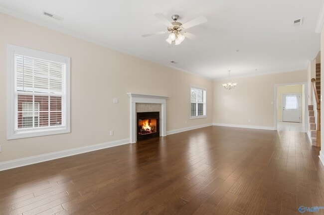 Building Photo - 438 Shamrock Dr