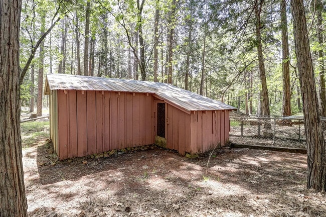 Building Photo - 30408 Whitmore Rd