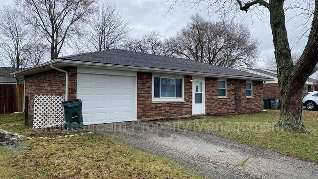 Building Photo - 2507 Foxchase Ct W