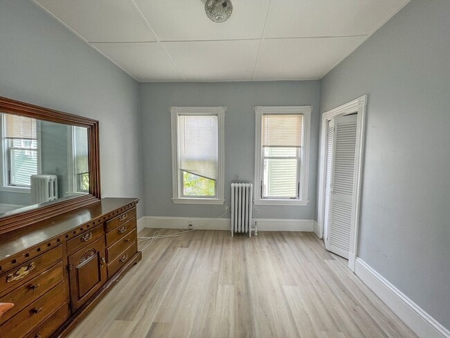 Building Photo - 38 Sewall St