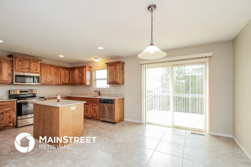 Building Photo - 407 192nd St