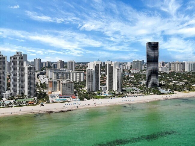 Building Photo - 19201 Collins Ave