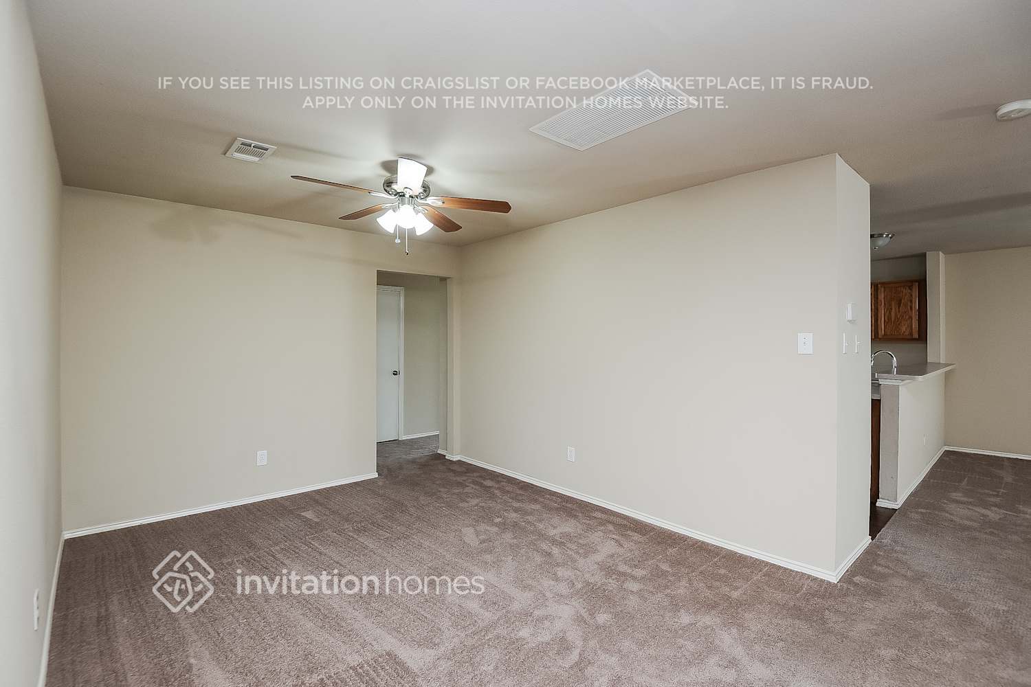 Building Photo - 5028 Raymond Dr