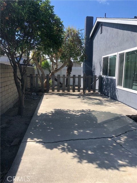 Building Photo - 8581 Kelso Dr