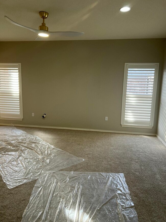 Building Photo - 6904 Freeport Ave