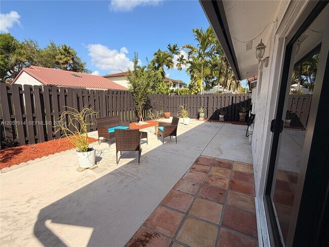 Building Photo - 6641 NW 174th Terrace
