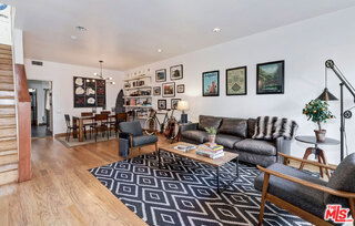 Building Photo - 1133 24th St