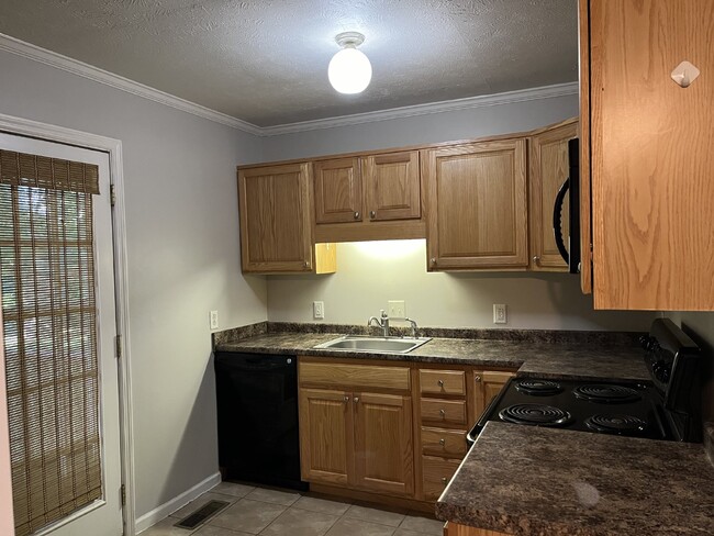 Building Photo - 1417 Sevier Ct