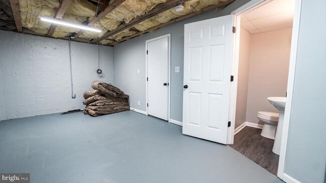 Building Photo - 2632 Daniel Terrace