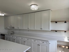 Building Photo - 35 Manchester Ct