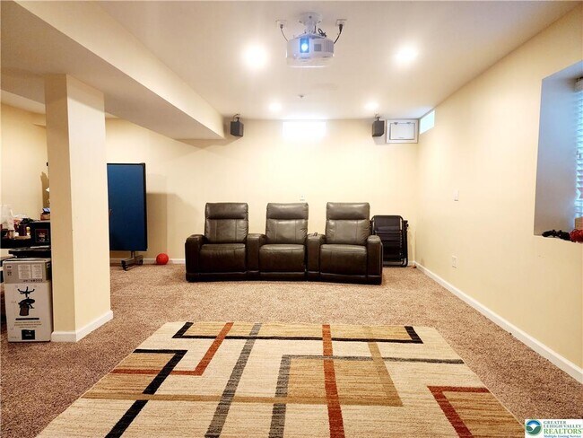 Building Photo - 8668 Mayfair Ct