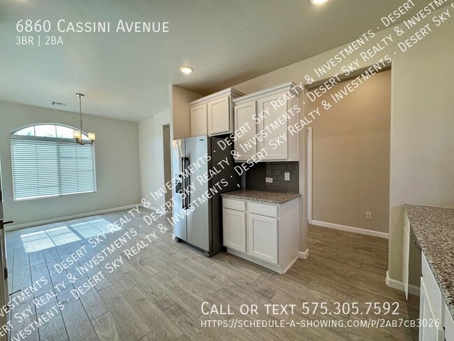 Building Photo - 6860 Cassini Ave