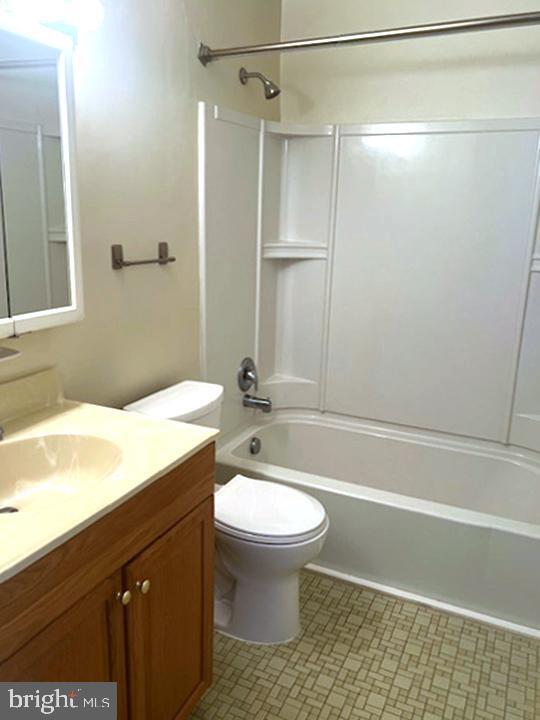 Building Photo - 613 Oakland Hills Ct