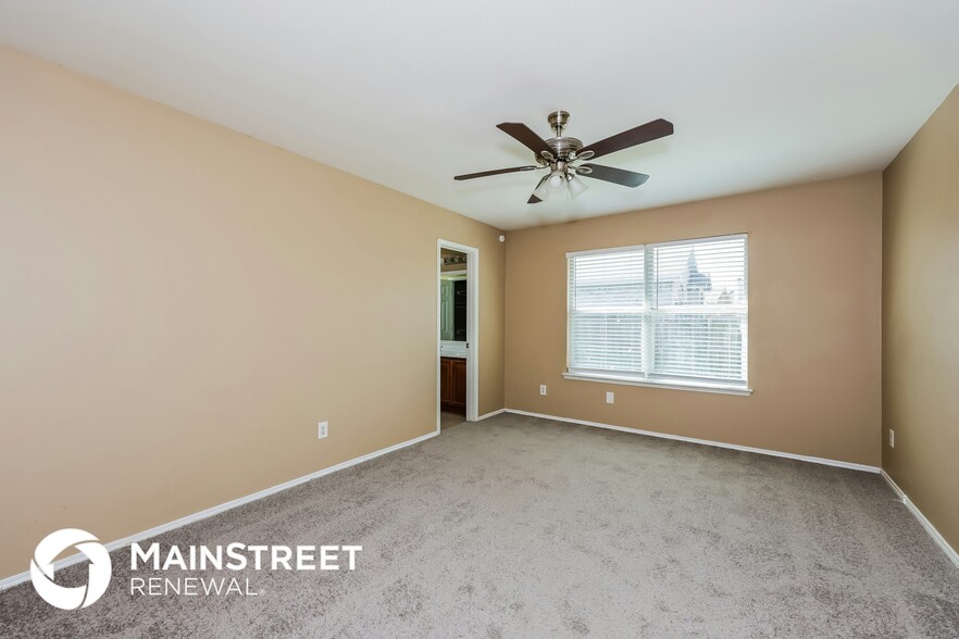 Building Photo - 1244 Cleardale Dr
