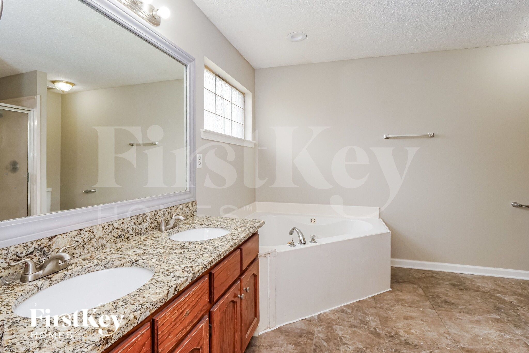 Building Photo - 7601 Broken Hickory Dr
