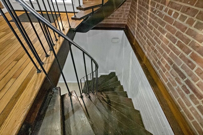 Building Photo - 3303 Water St NW