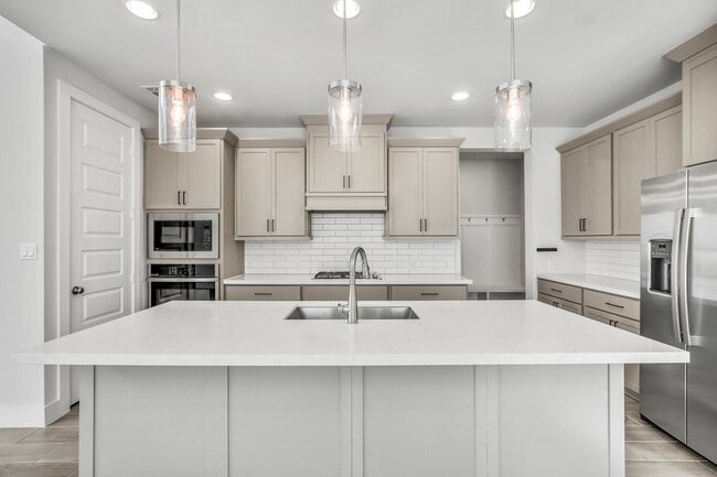Building Photo - 155 Cyrus Milton Dr