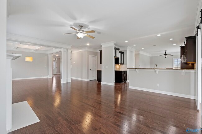 Building Photo - 16183 Evarard Dr NW