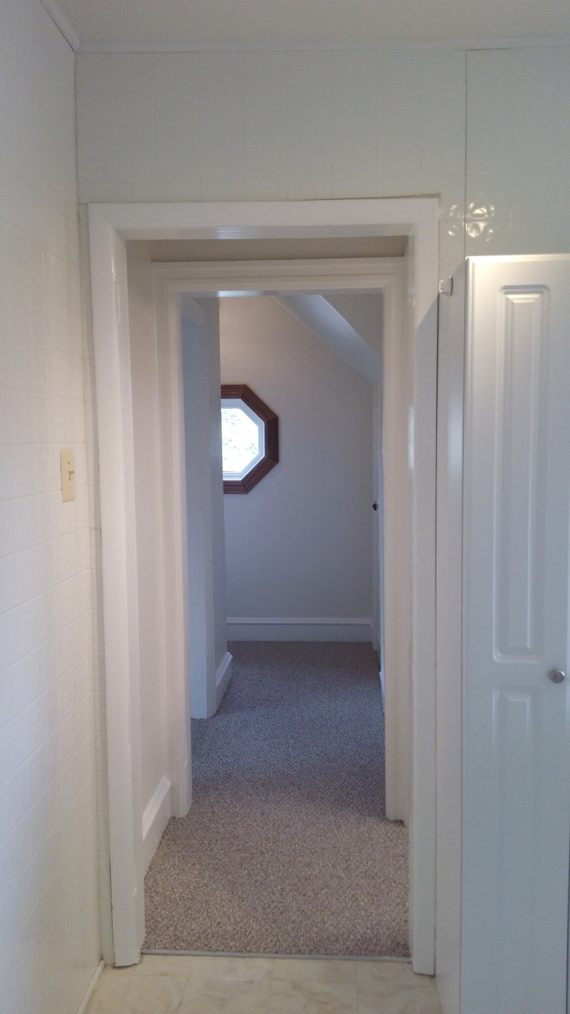 Kitchen to hallway - 2116 Old Welsh Road