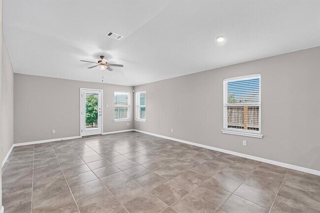 Building Photo - 12301 Amber Lynn Path