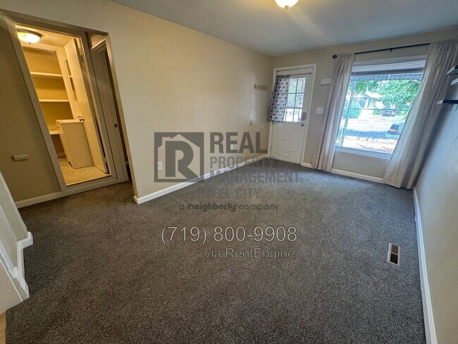 Building Photo - 1239 Beulah Ave