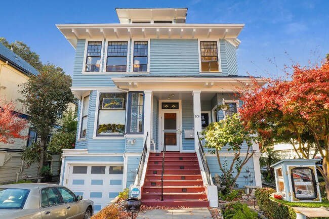 Building Photo - 931 Chestnut St