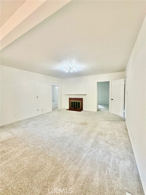 Building Photo - 2255 E Chevy Chase Dr